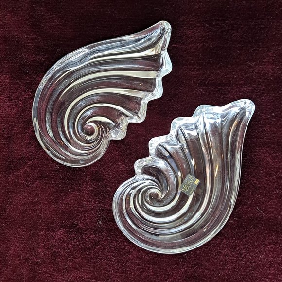 Mikasa Clear Glass Shell- Decorative Covered Trinket Dish - Picture 5 of 8